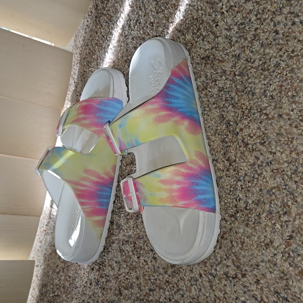 Pair of sketchers tye dye sandals size 5